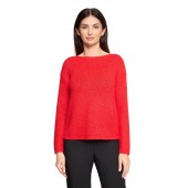 Betty Barclay - 5381 1712 Pull rood met gaatjes structuur.