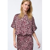 Sister Point - Gufo-Top1 Pof top in roze bordeaux luipaard print.