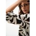 Joseph Ribkoff - 262193 Luchtige bloes print ecru donker bruin zwart.