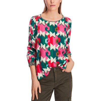 Marccain Sports - XS 5109 W18 - Viscose blouse met raglan 