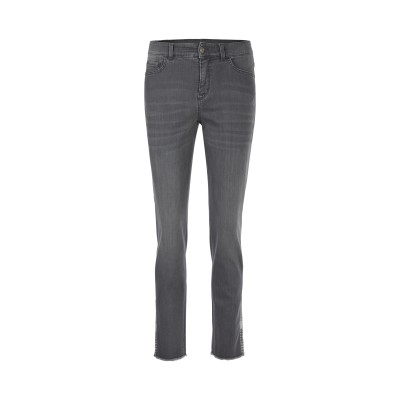 Marccain Sports - XS 8218 D01- Model SILEA - ‘Rethink Together’ jeans 