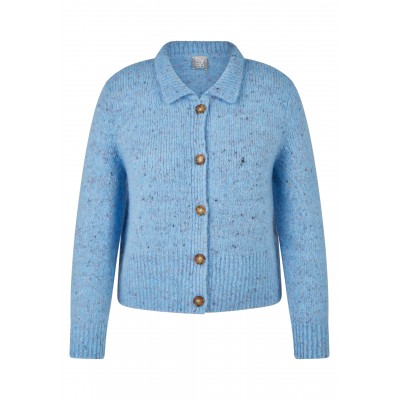 Rabe - 57-114532 Warme licht blauwe gilet met knopen. Rabe - 57-114532 Warme licht blauwe gilet met knopen.