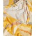Ted Baker - Pera Losse T-shirt V-hals met geel beige print.