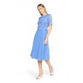 Vera Mont - 0113 4825 8249 Half lang kleed licht blauw voile kant.